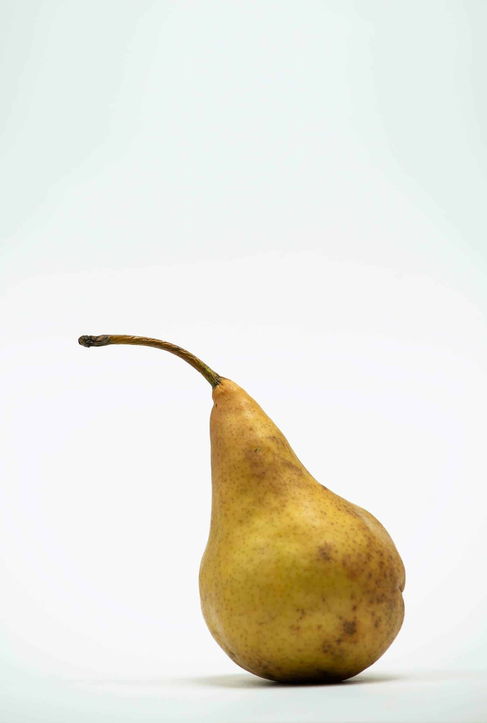 single pear photo for pear baby puree