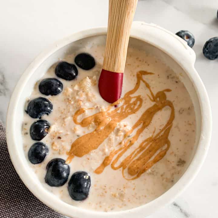 peanut butter overnight oats