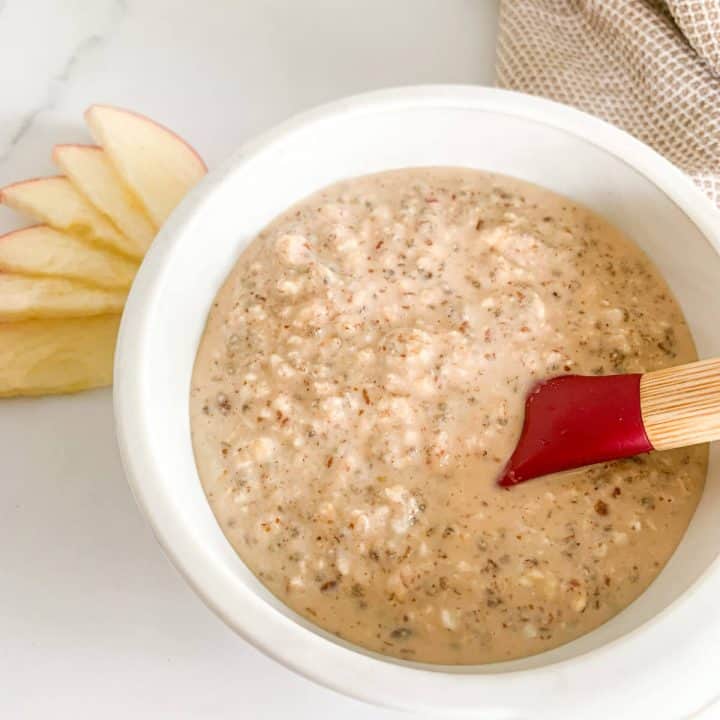 Apple Cinnamon Overnight Oats