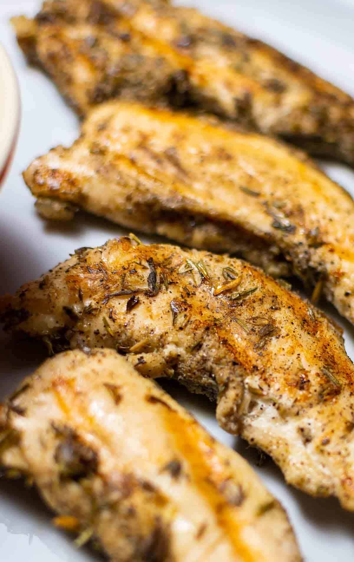 Baked chicken tenders with herbs