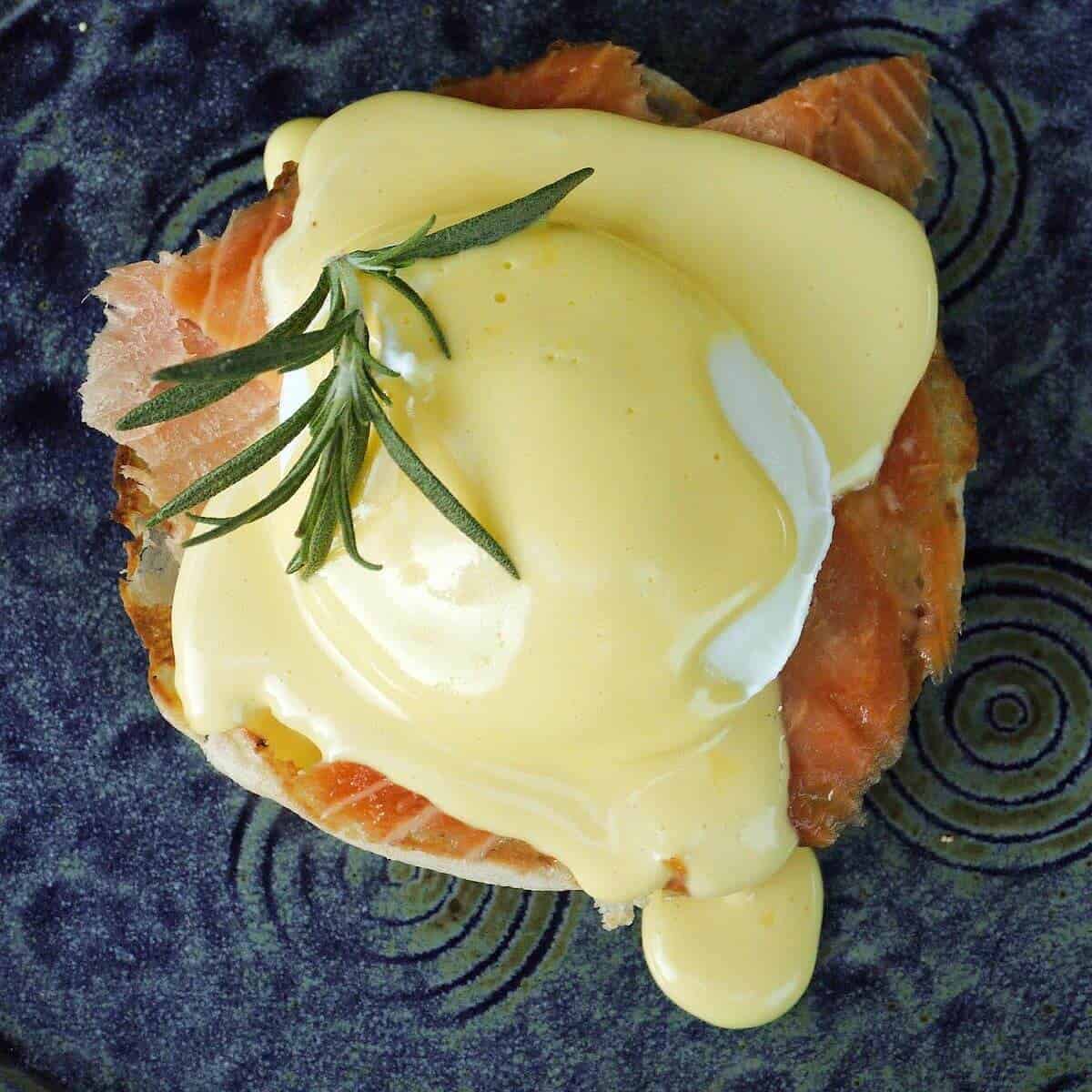 Smoked salmon topped with cream cheese and hollandaise sauce. 