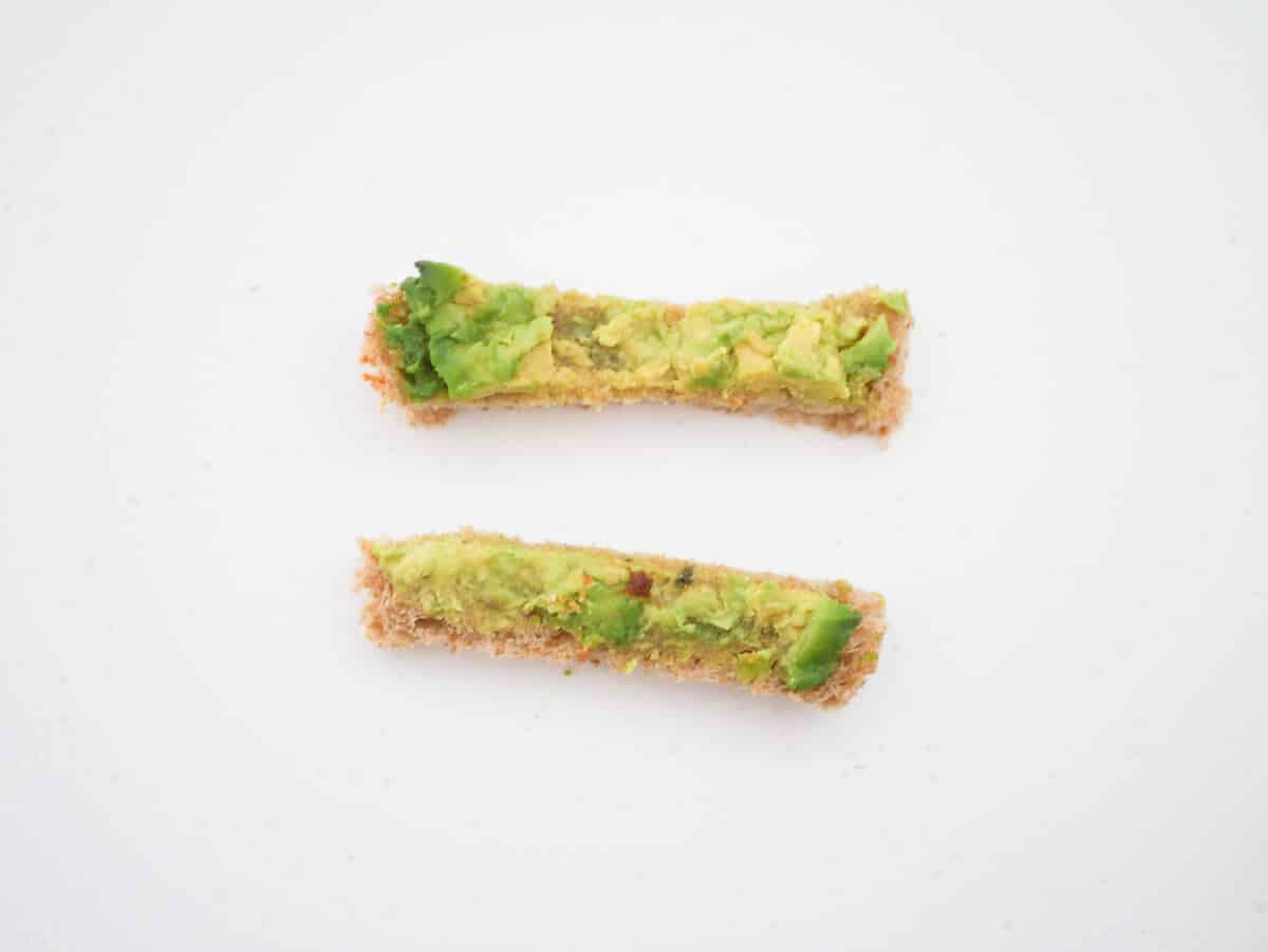 mashed avocado on toast spears