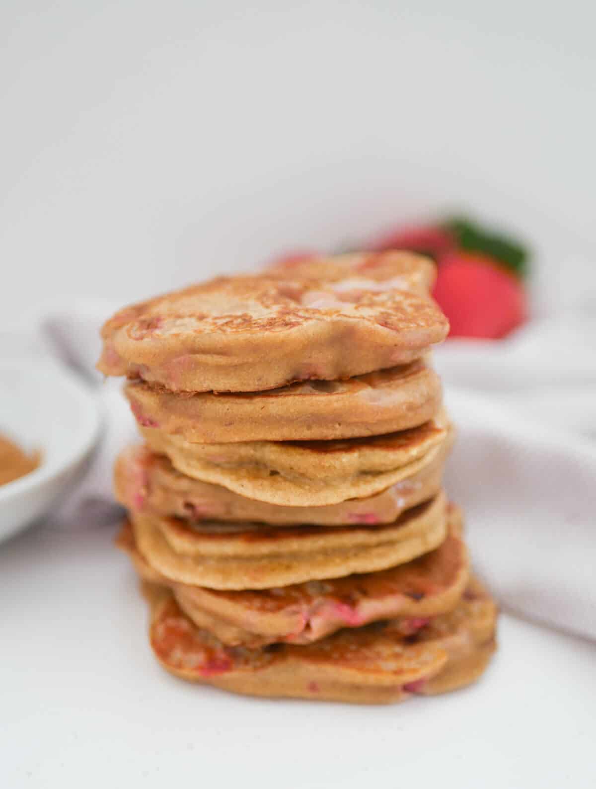 stacked pancakes 
