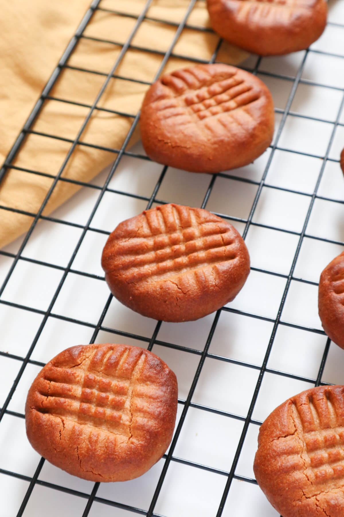 cookies on cooling rack