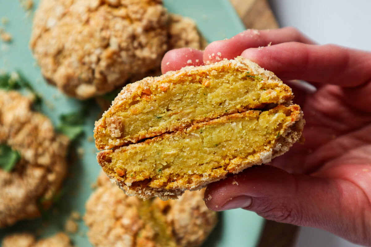 Halved lentil patty